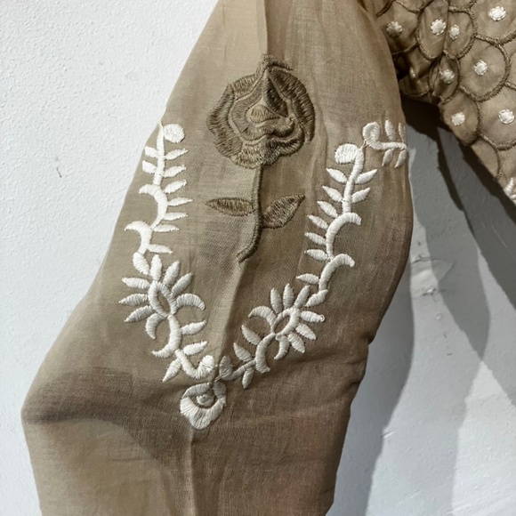Tan and Cream embroidered tunic top - Picture 7 of 13